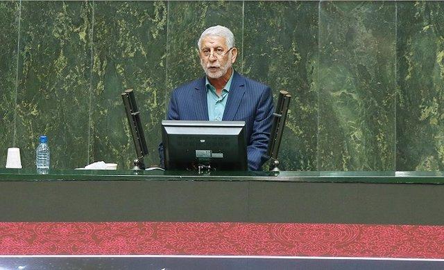 دهمرده از پاسخ های سلطانی فر قانع شد