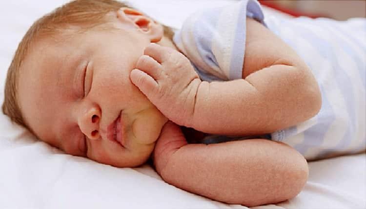 زردی نوزاد تا چند روز ادامه دارد و علت آن چیست؟