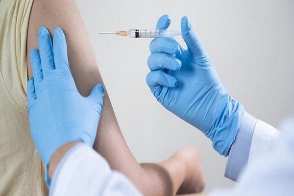 واکسن آسترازنکا به کاهش موارد بستری کرونا یاری می نماید